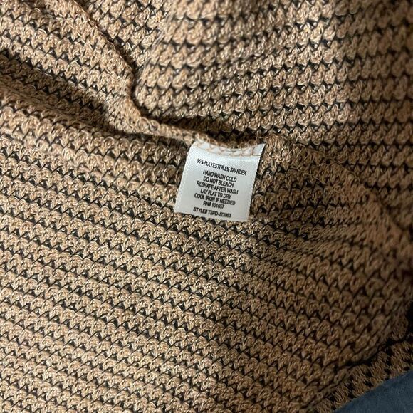 Lightweight Open Front Striped Cardigan – Size Medium - Picture 3 of 4